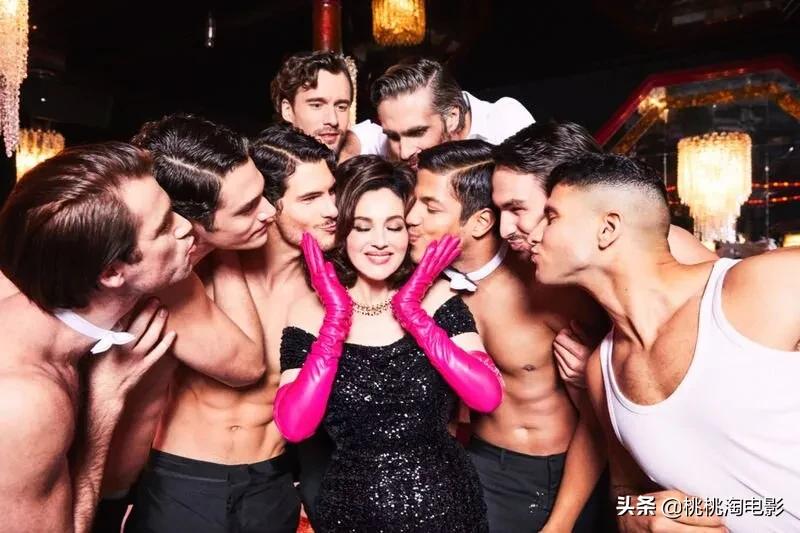 莫妮卡贝鲁奇的美图个人写真,莫妮卡贝鲁奇惊艳写真图片