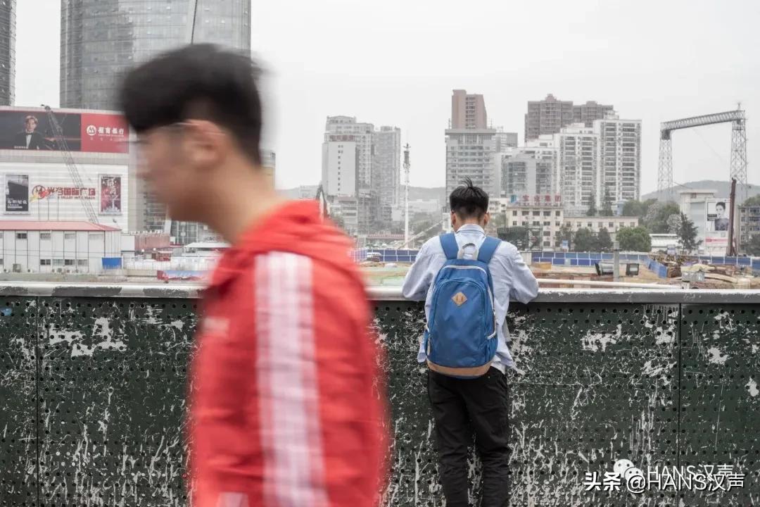 在你迷茫的时候先找一份工作,当你毕业准备找工作的时候