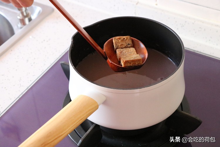 冬天红豆薏米粥正确做法,软糯的红豆粥