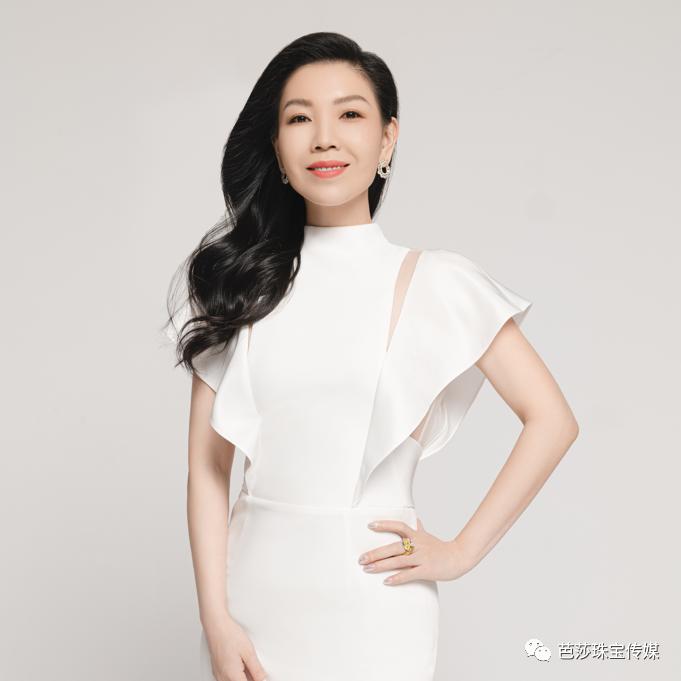 想伪装成专业又时髦的“芭珠编辑”吗？私藏书单首次公开