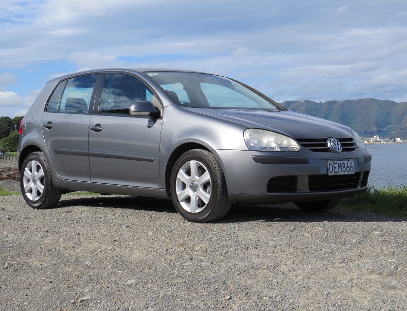 大众第八代高尔夫r-line,大众高尔夫新八代