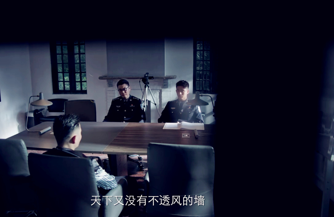 破冰行动赵嘉良李维民抢外套,破冰行动李维民打电话给赵嘉良