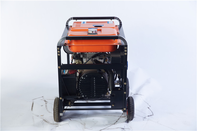 8kw柴油发电机220V单相三相双电源全铜无刷等功率户外使用380V