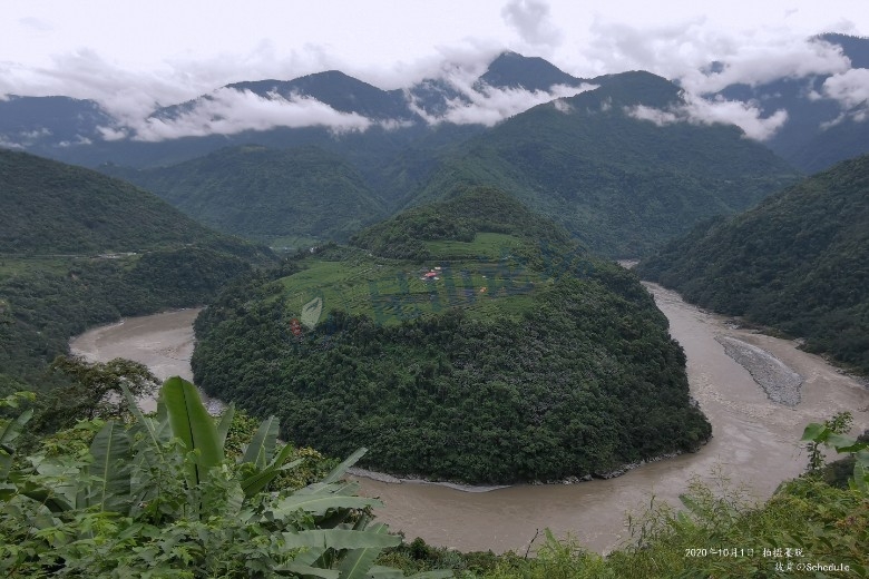 一个人的进藏之旅,一个人一台车旅游的视频