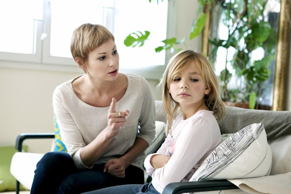 儿童怕社交,小孩社交恐惧症怕上学