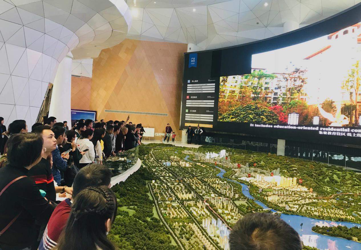 宸村窛鏂伴弗楣忓鏍￠潬璋卞悧,鏂伴弗楣忔暀鑲插反宸濈郴