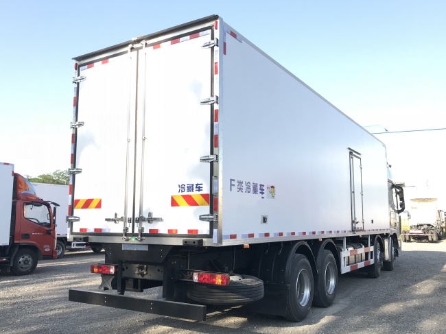 9.6米冷藏车月入多少,9.6米冷藏车高多少