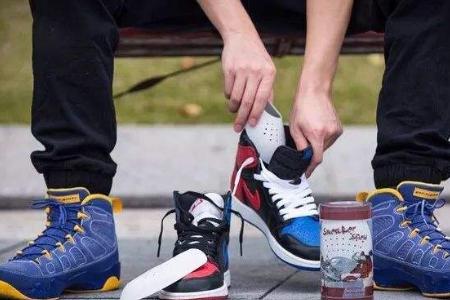 运动鞋湿透了怎么清洗晾干,运动鞋洗完不防臭