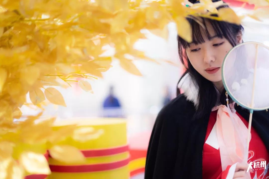 在杭州遇见紫禁城!宫灯前祈福、畅音阁迎新!来这里过故宫中国节