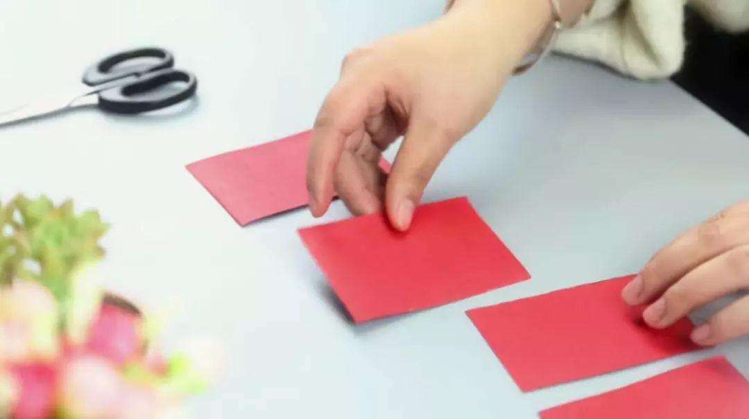 元旦节手工纸灯笼鞭炮,元旦手工立体鞭炮