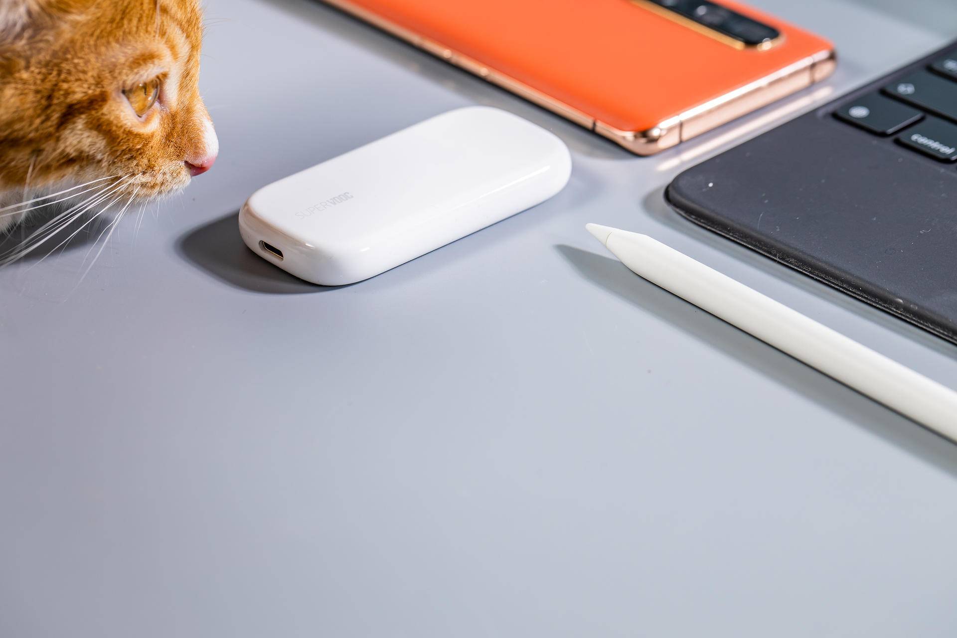 oppo超级闪充充电器80w超长,oppo新一代50w超闪饼干充电器