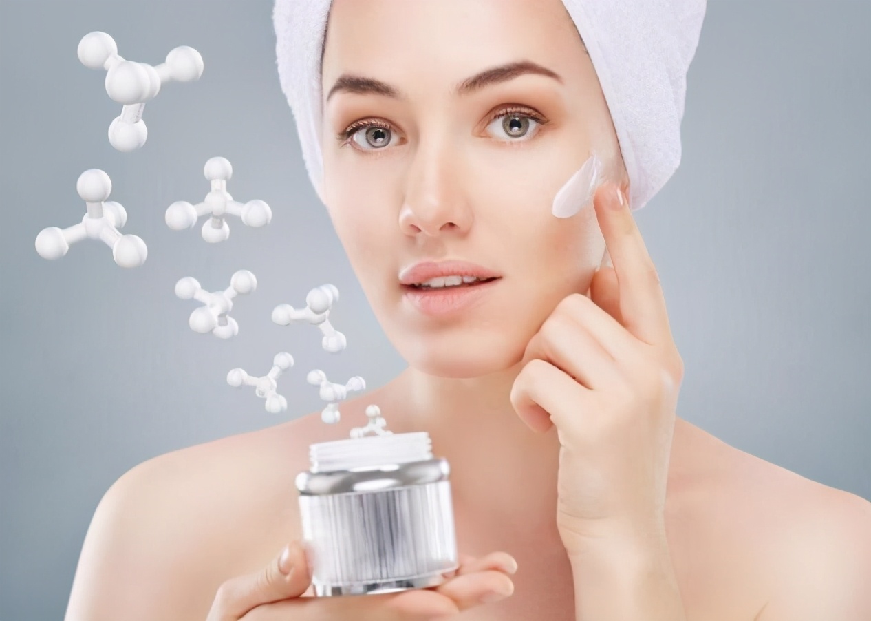 女人过了40岁年轻不显老的小技巧,40岁黄脸婆用什么护肤