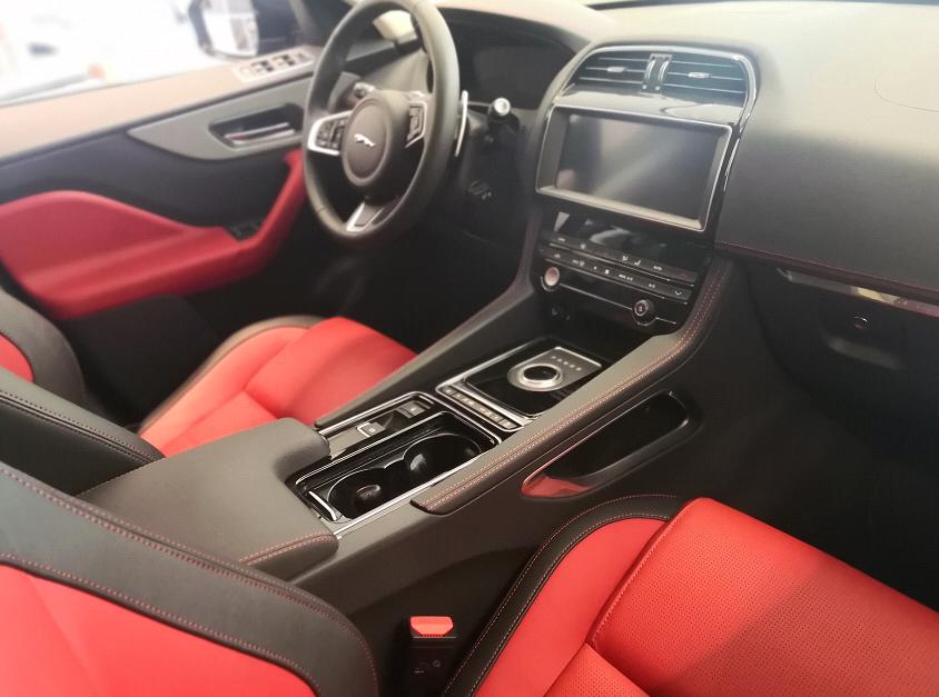 捷豹f-pace和奔驰glc哪个好,捷豹f-pace平行进口报价