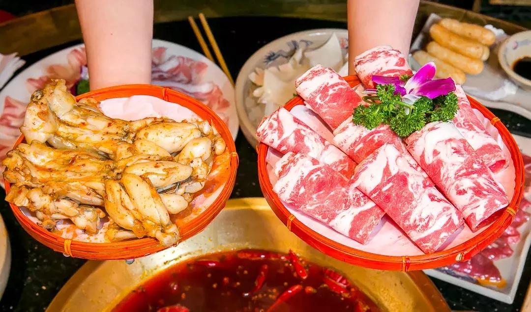 成都美食火锅双子塔,火锅界的no1