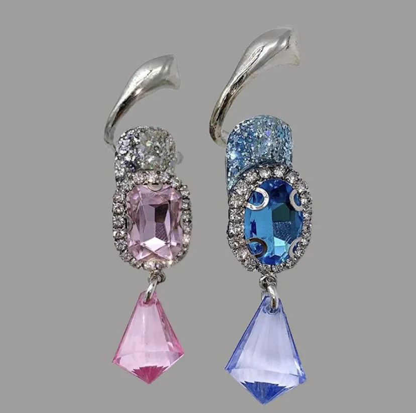 珍珠耳钉优雅永不过时,经典大方的耳钉