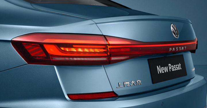 曾经的b级合资轿车之光帕萨特,曾经的b+级热门车君越