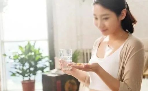 孕妇乙肝检查全都是阴性,孕妇乙肝携带者会传染给孩子吗