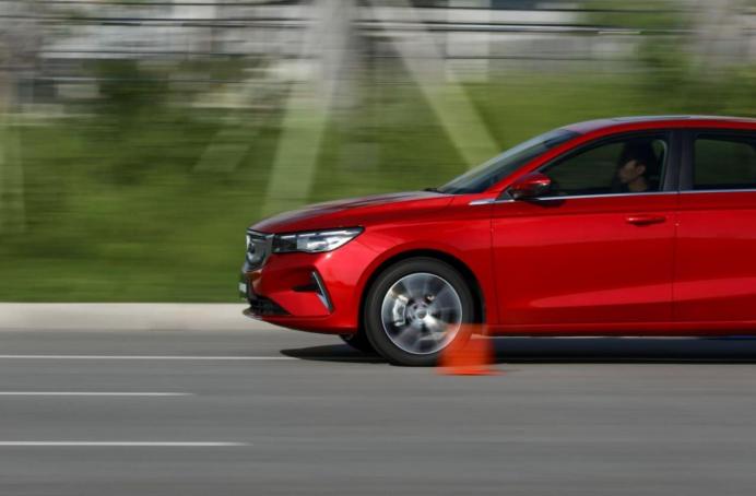 吉利4代帝豪网络不稳定,帝豪四代对比星瑞