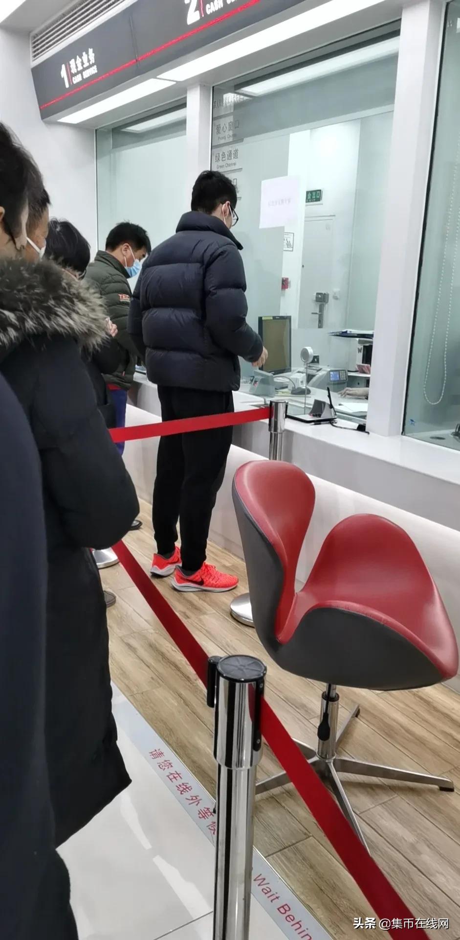 牛年纪念币首日兑换，开盘飙涨48%！附高清大图