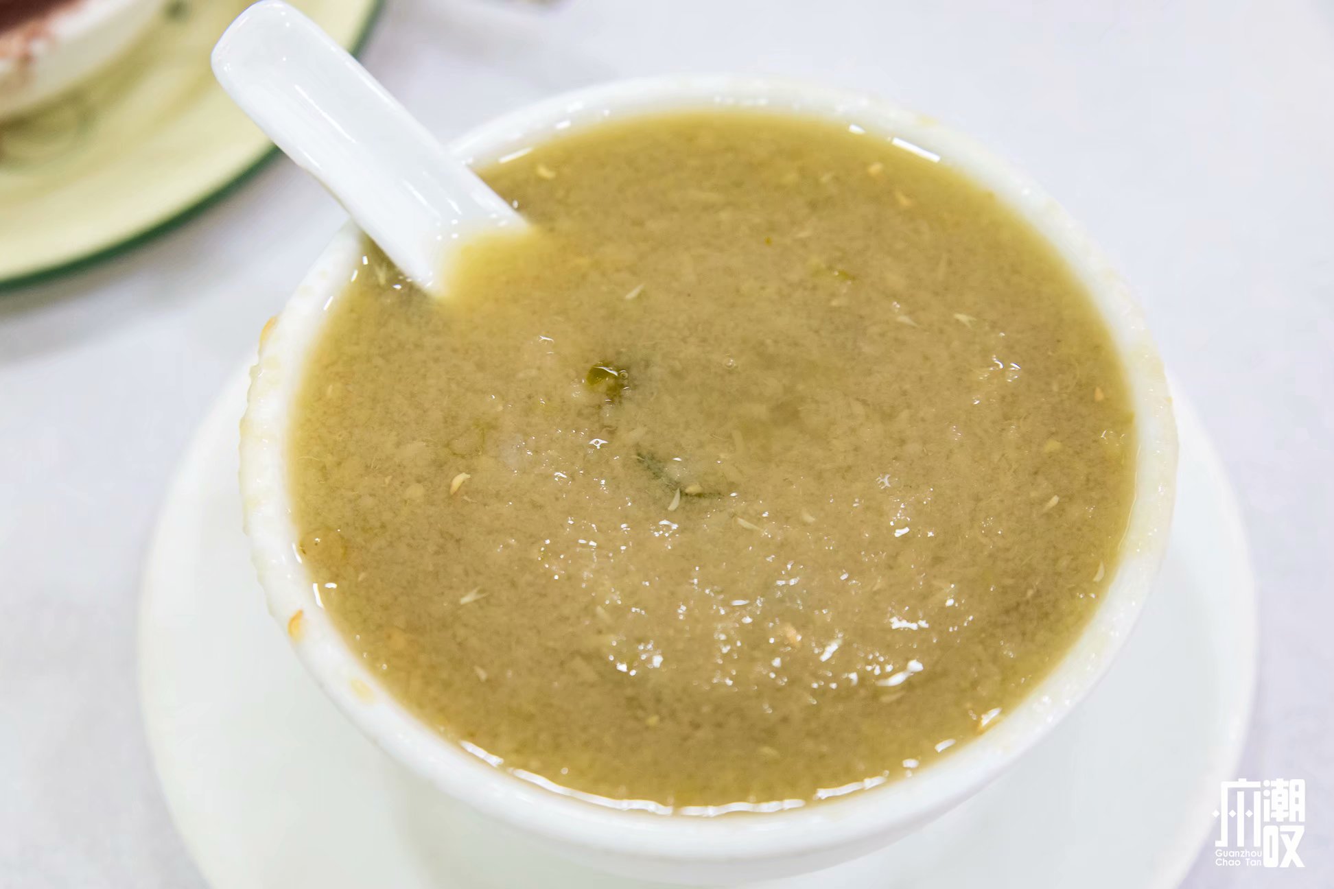 荔枝湾涌这条不足200米的街，50元吃遍西关地道美食！