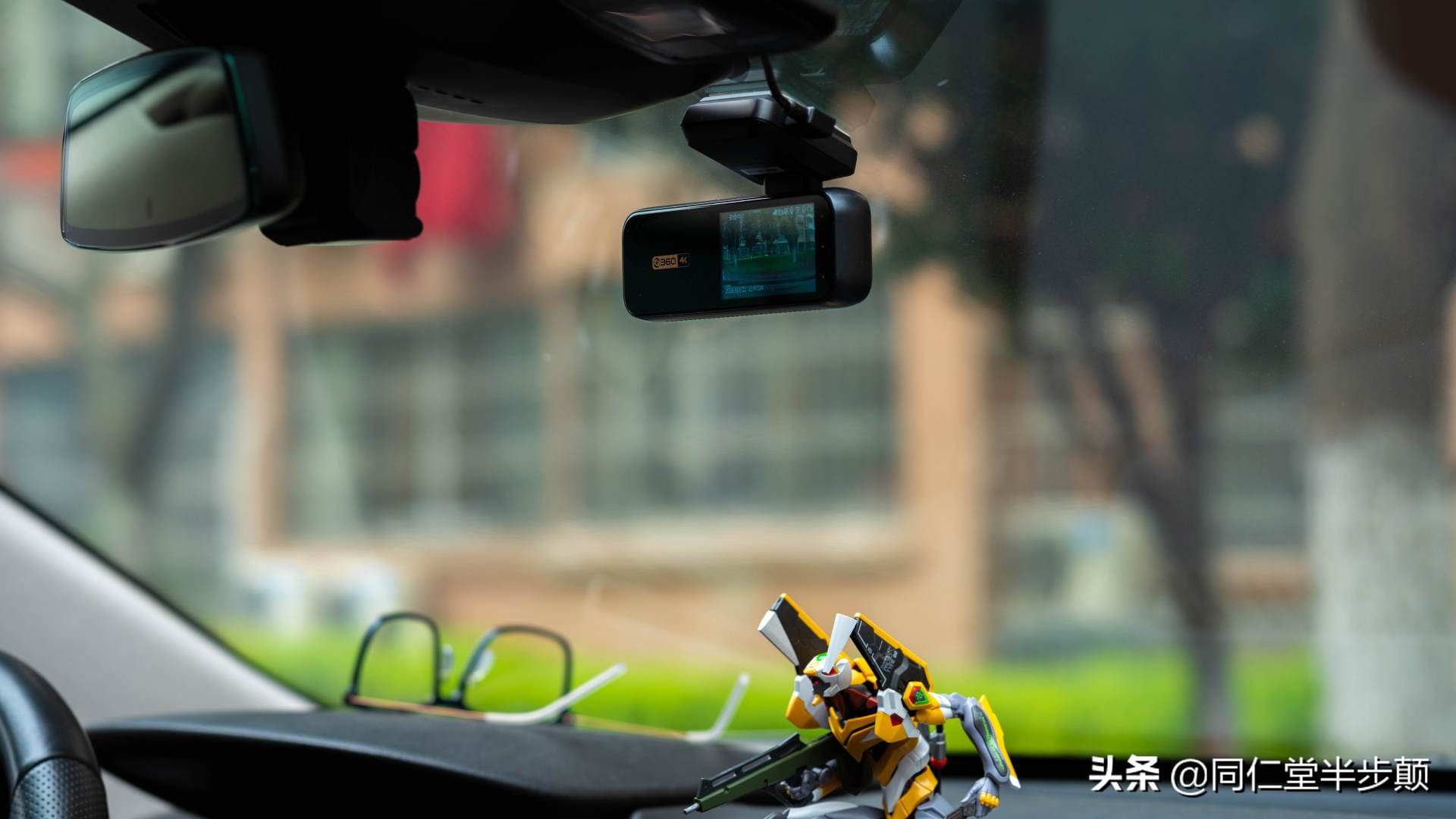 特斯拉事故全损车解锁,特斯拉事故前一分钟行车数据