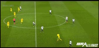 德国足球克罗斯绝杀,德国中场致命弧线克罗斯