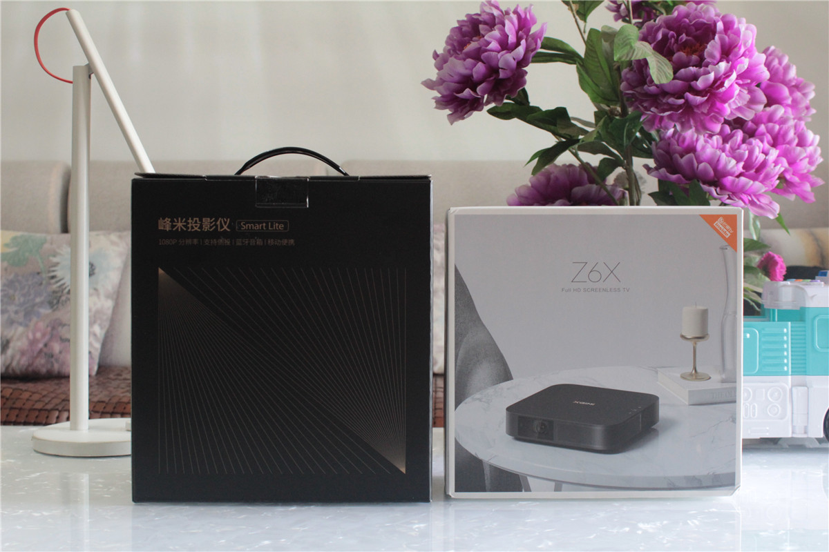 小米投影仪1代对比峰米smart,小米全色激光投影对比极米