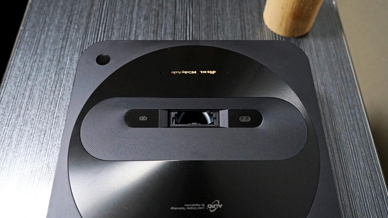 峰米r1nano投影仪幕布自适应,峰米r1nano投影仪显示有横条纹