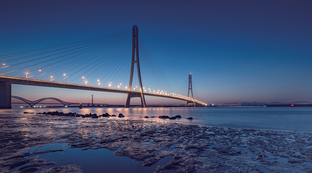 青春李白眼中的诗意金陵|一城一诗长江行之南京