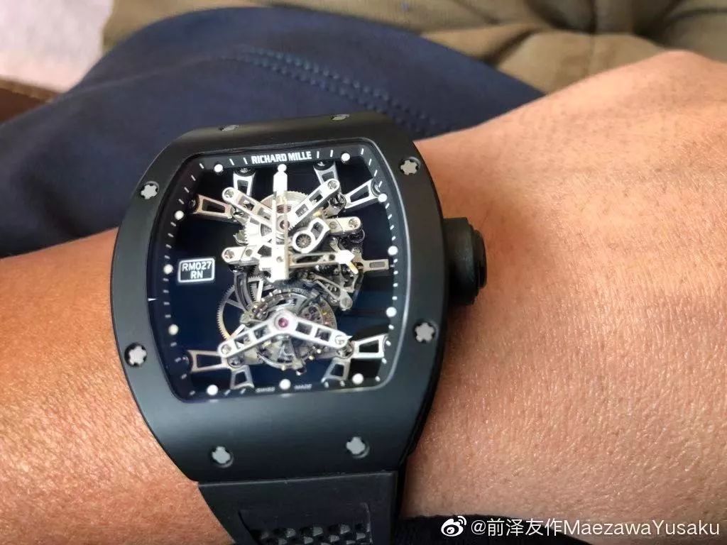 “日本王思聪”在线狂撒10亿征女友?要求对方20岁,能陪上天