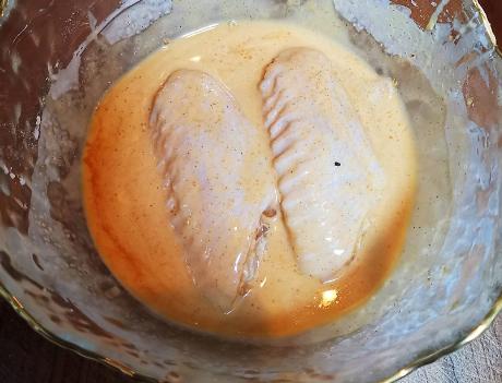 如何用面包糠炸鸡翅又香又脆,炸鸡翅加面包糠怎么炸才又脆又嫩