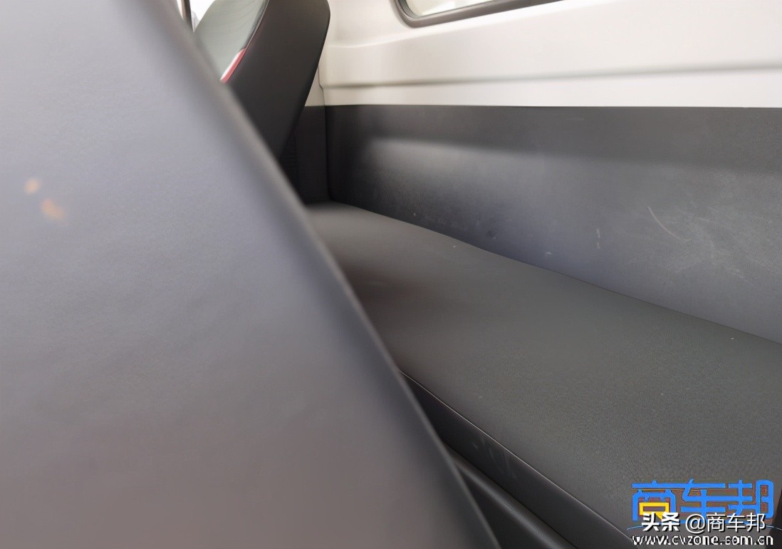 福田领航s1对比江铃顺达小卡,福田领航s1小卡排半柴油版价格