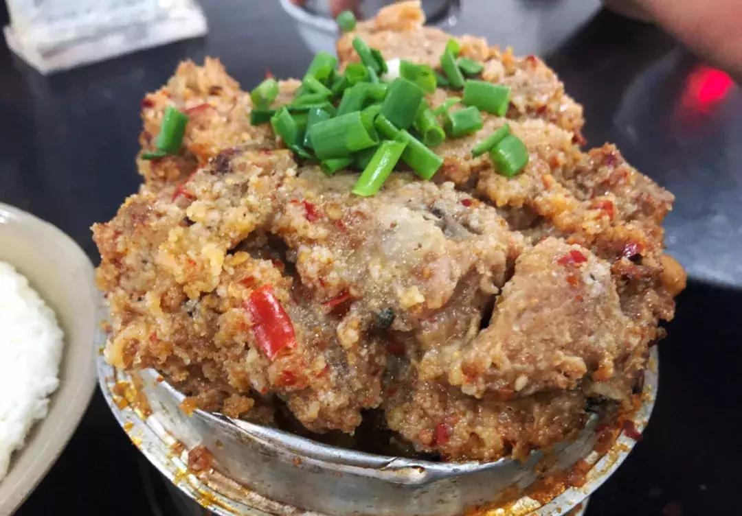 年夜饭大赏舌尖上的新年,各地年夜饭比拼吃什么才算有年味