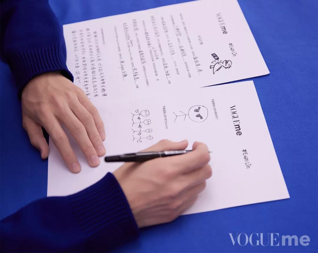 林彦俊黑白照片阴影,林彦俊早期自拍