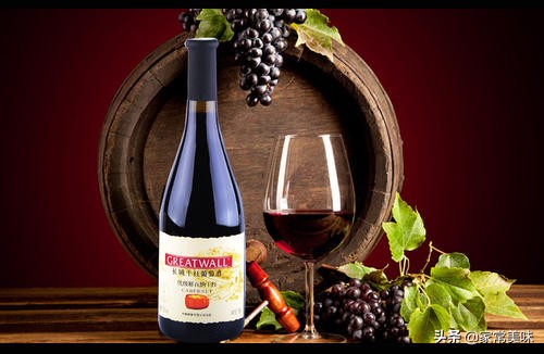 红酒白酒的摆放正确方法,家里红酒怎么放置最好