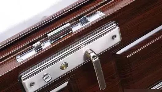 防盗门修理方法大全,防盗门锁体各种故障排除