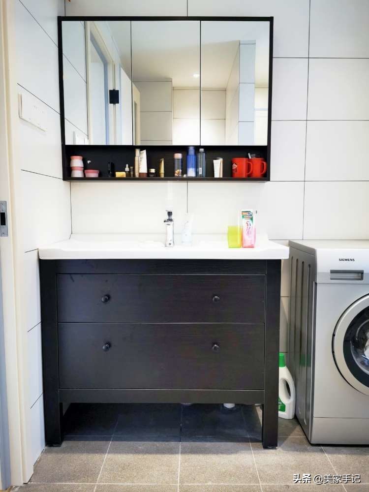 沙发不靠墙摆放书柜效果图,客厅沙发不靠墙的书柜