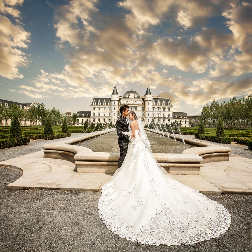 拍婚纱照的姿势大全集欧式,必拍的四种婚纱照风格