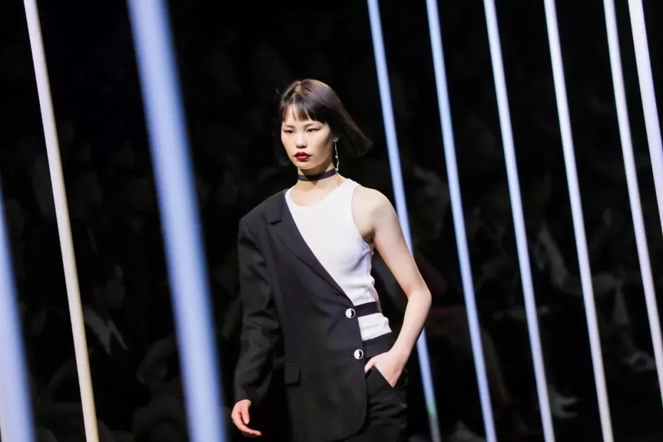 简直是国货品牌的时装周,上海时装周单品有哪些