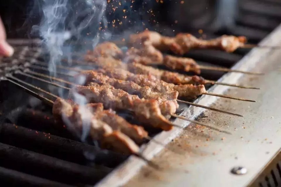 北苑网红大型夜市嘉年华,保利国际影城夜市