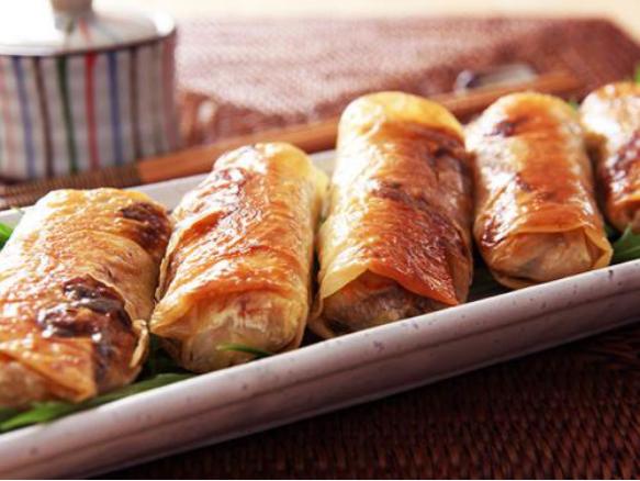 葱爆牛肉土豆丝炒大虾,青萝卜洋葱油焖大虾