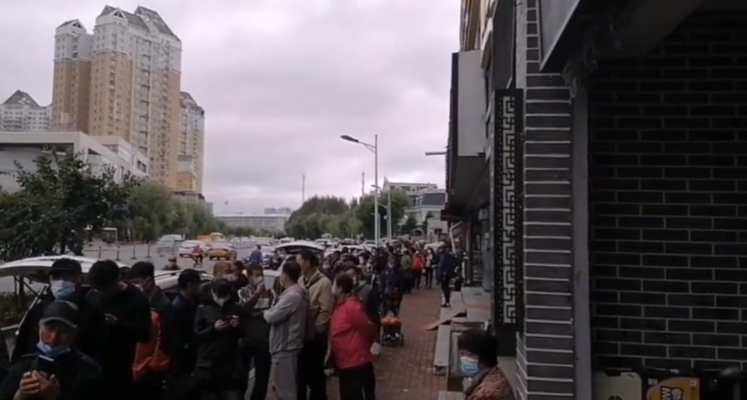 疯狂的商委红肠代购,疯狂红肠代购收入