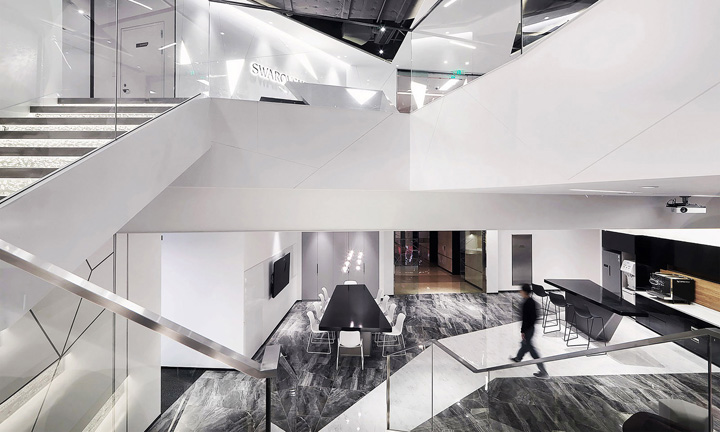 施华洛世奇展厅设计 (施华洛世奇店面装修)