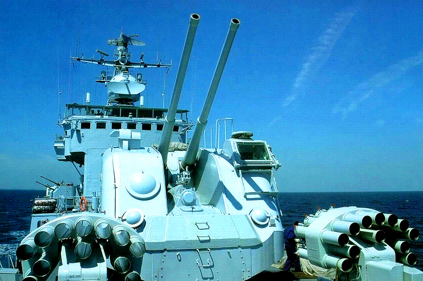 大口径舰炮发展历程,新中国海军大口径舰炮