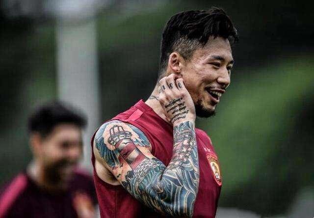 女足纹身的球员是谁,中国女足国脚高圆圆