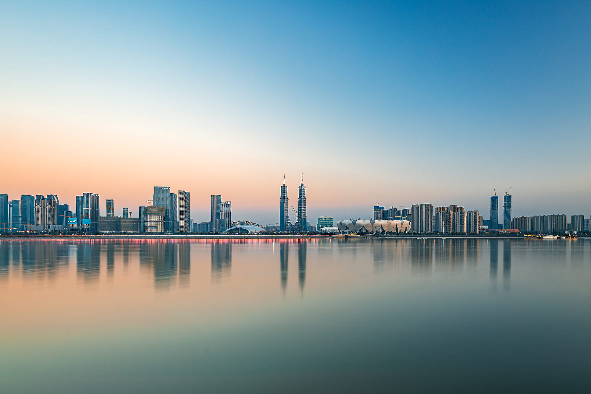 杭州地标性高楼,杭州双子塔高楼图