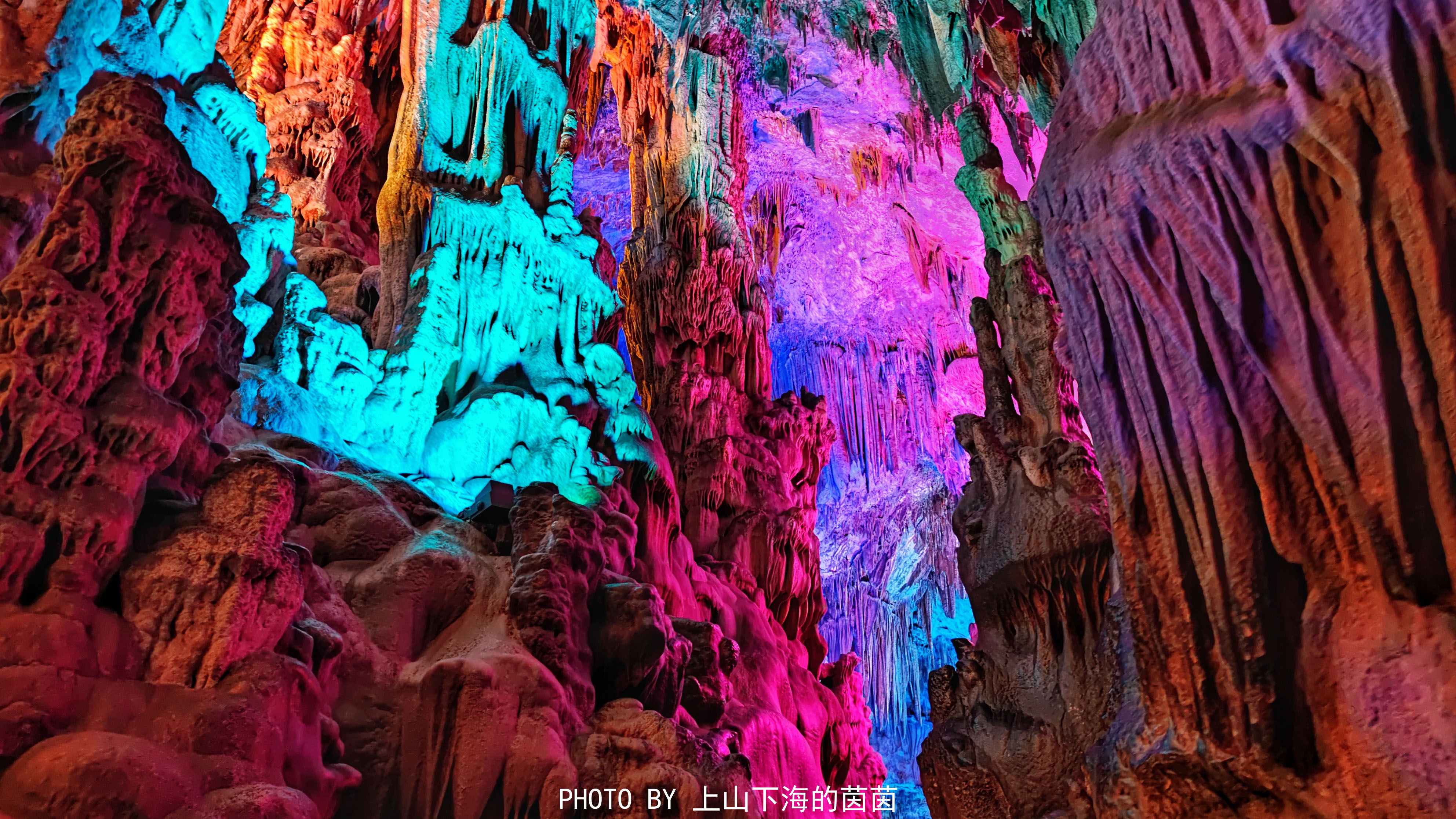 18张照片看大自然,最著名的十大溶洞景点图片