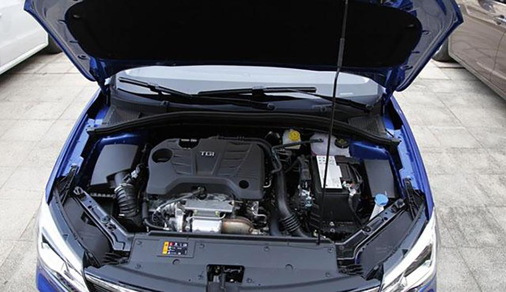 上市2个月就卖出32174辆，起售价不足7万还买什么卡罗拉？