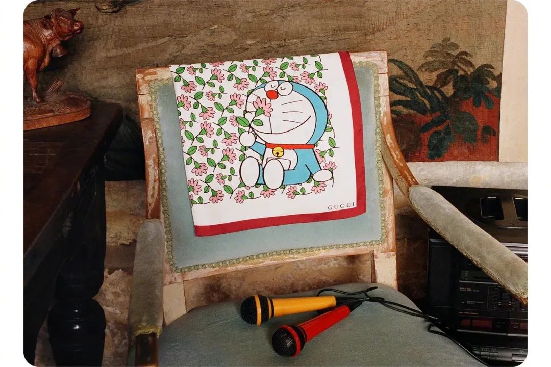 欧阳娜娜同款潮流品牌,欧阳娜娜同款联名卫衣