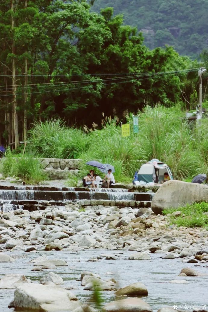 不玩水的夏天怎么可能完美,不玩水的夏天很遗憾